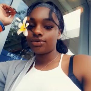 Meet your Posher, Ria